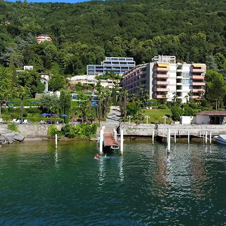 Panoramic View Frontal *