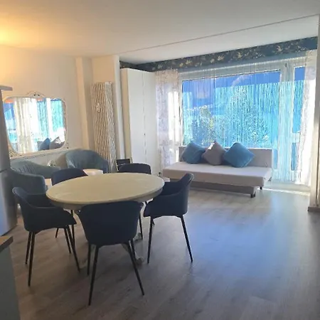 Apartment Panoramic View Frontal Bissone